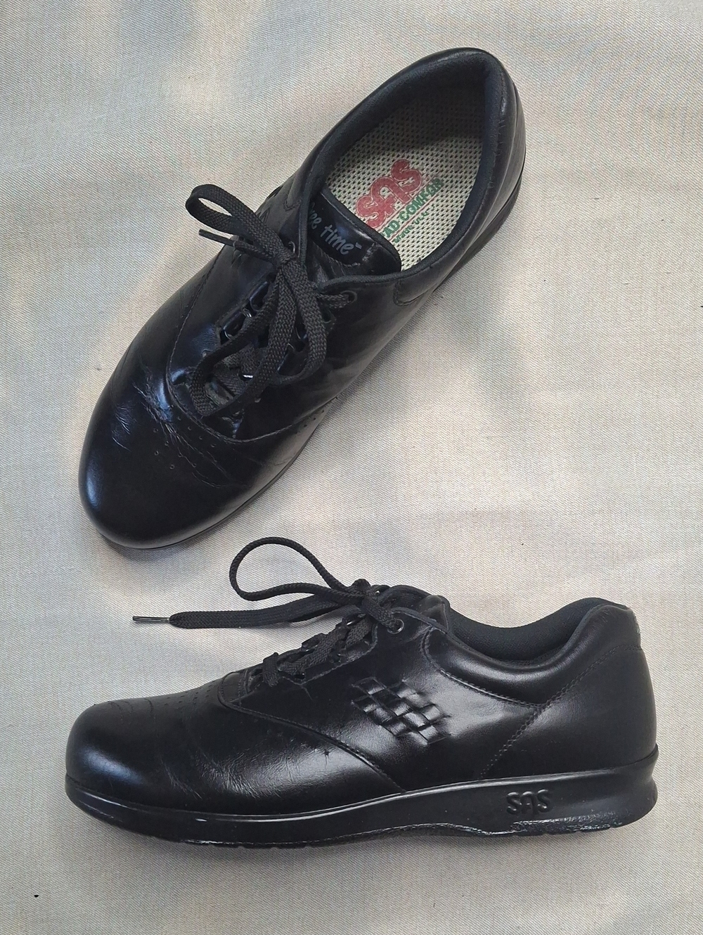 SAS Women's Black Lace-Up Comfort Flats